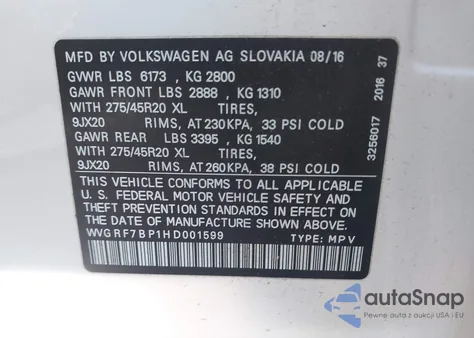 2017 Volkswagen Touareg V6 Wolfsburg Edition z USA, uszkodzony, nr VIN WVGRF7BP1HD001599